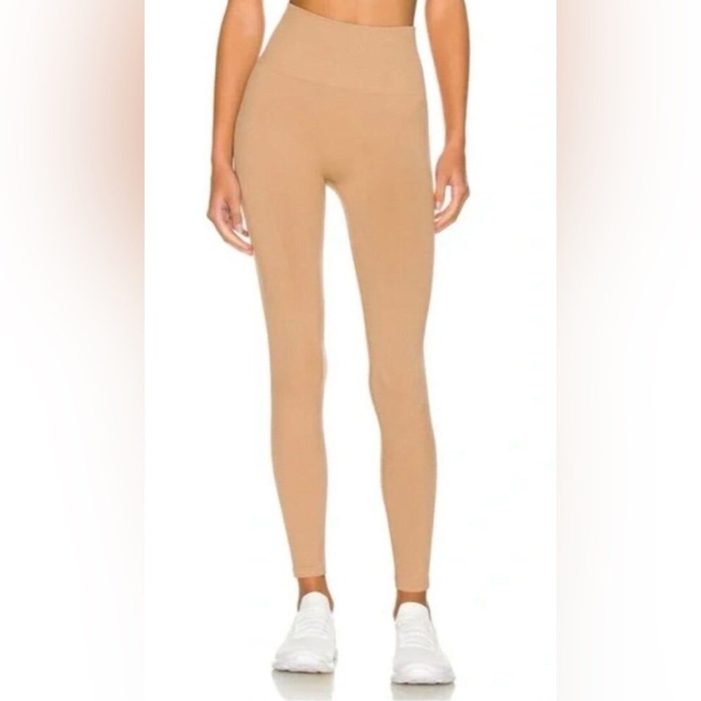 Spiritual Gangster Beige Icon Ribbed Leggings